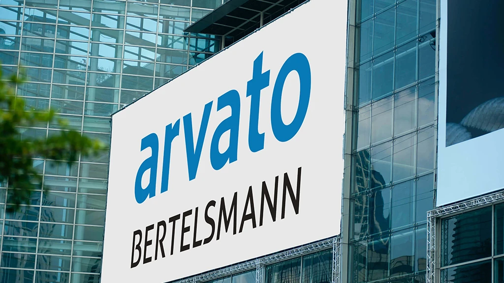 Interfaz de colaboración y herramientas de IA para procesamiento de contenidos en Arvato